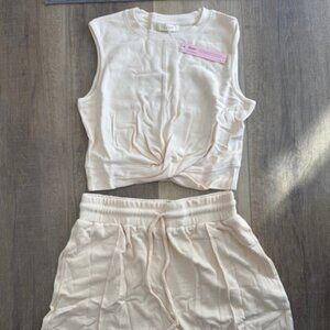 NEW Qinsen 2 Piece Women Loungeware Set - Sleeveless Top & Shorts Sz. XL